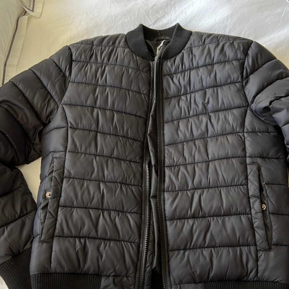 Black puffer bomber